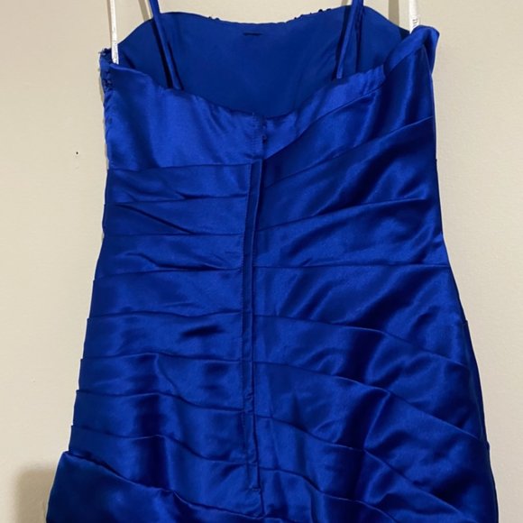 LAST CHANCE - Davids Bridal Horizon Bridesmaid Dress altered 2 - Picture 5 of 8